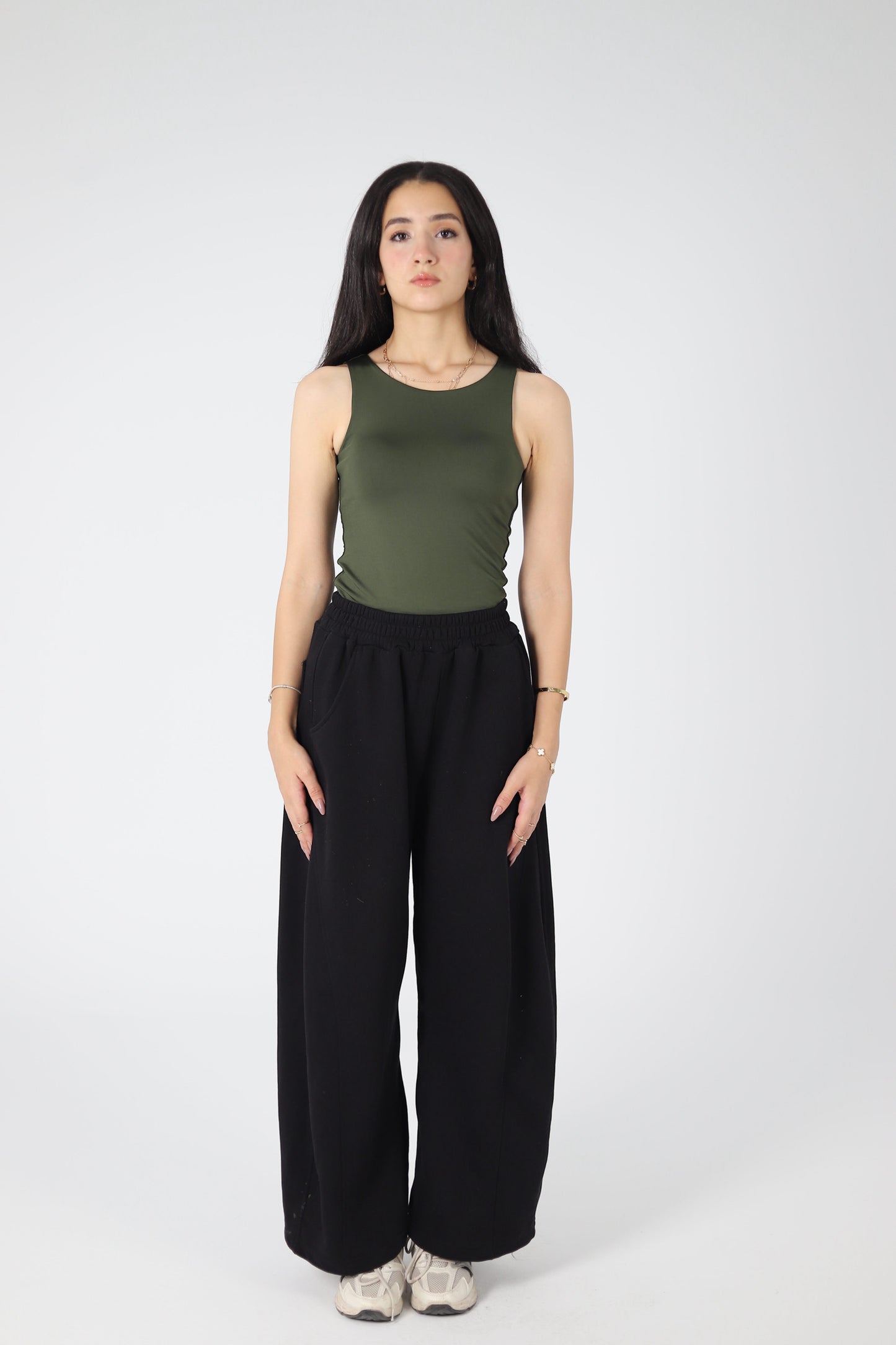 TANK TOP WIDE NECK