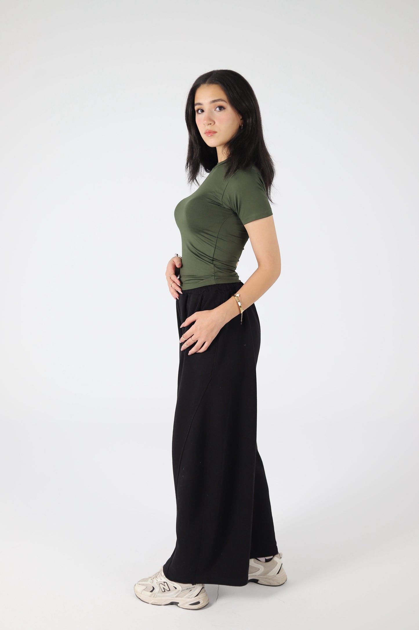 ROUND NECK SHORT SLEEVE