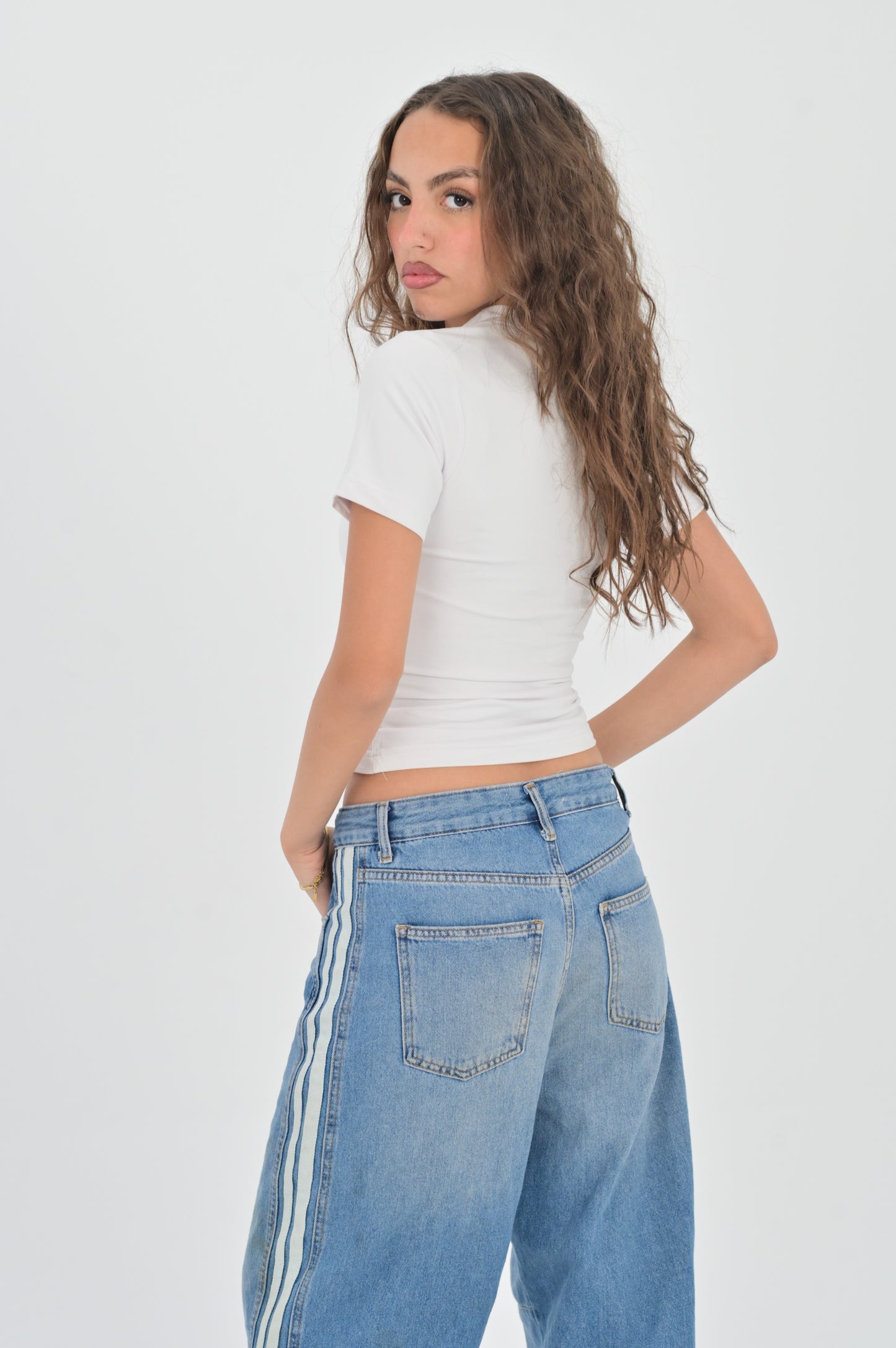 ROUND NECK SHORT SLEEVE