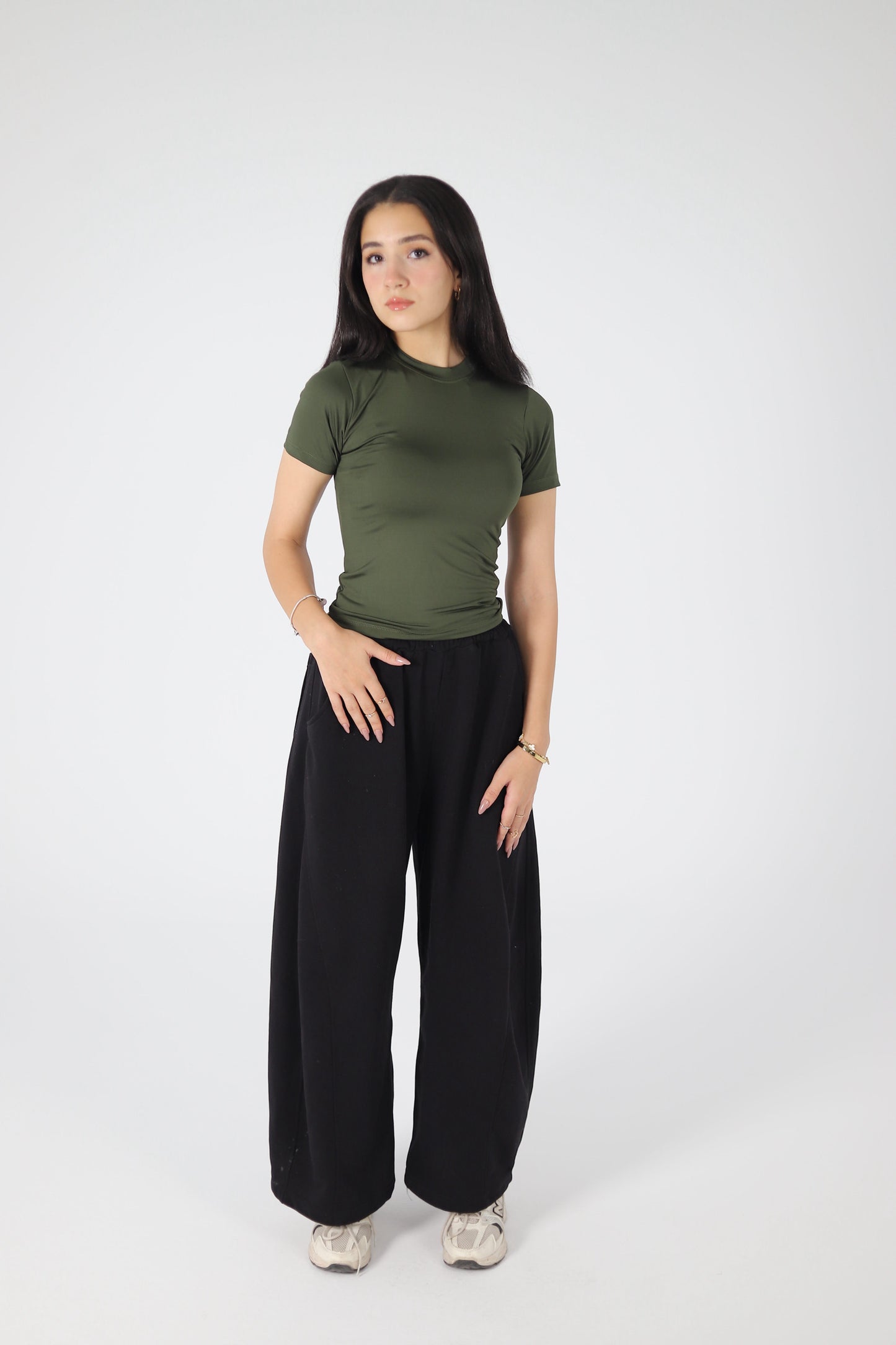 ROUND NECK SHORT SLEEVE