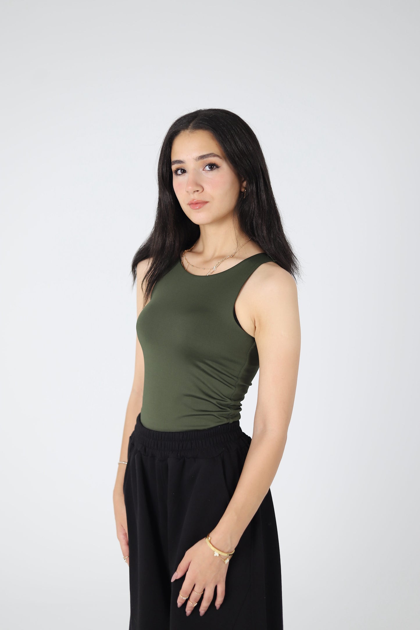 TANK TOP WIDE NECK
