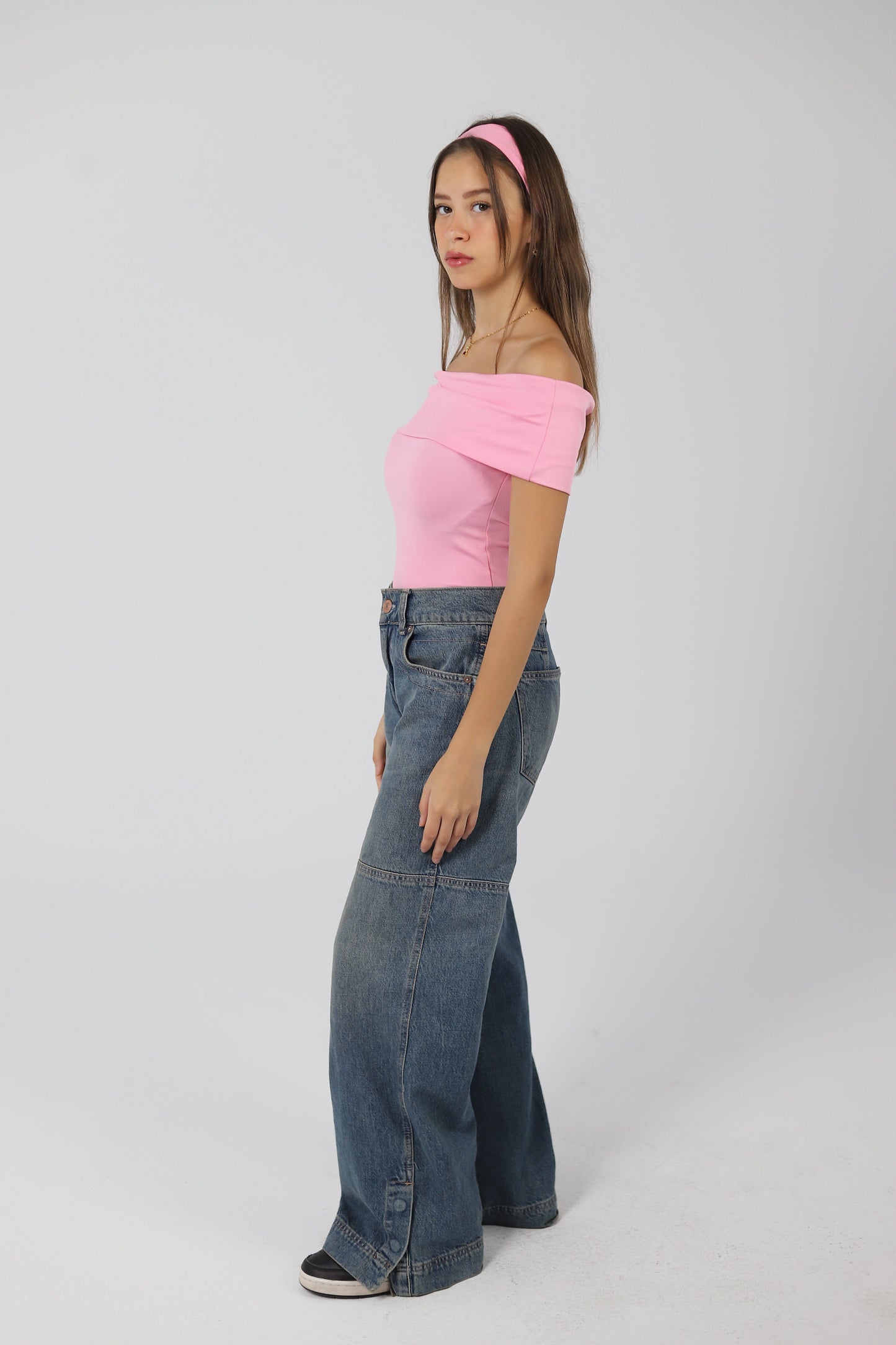 OFF SHOULDER SHORT SLEEVE