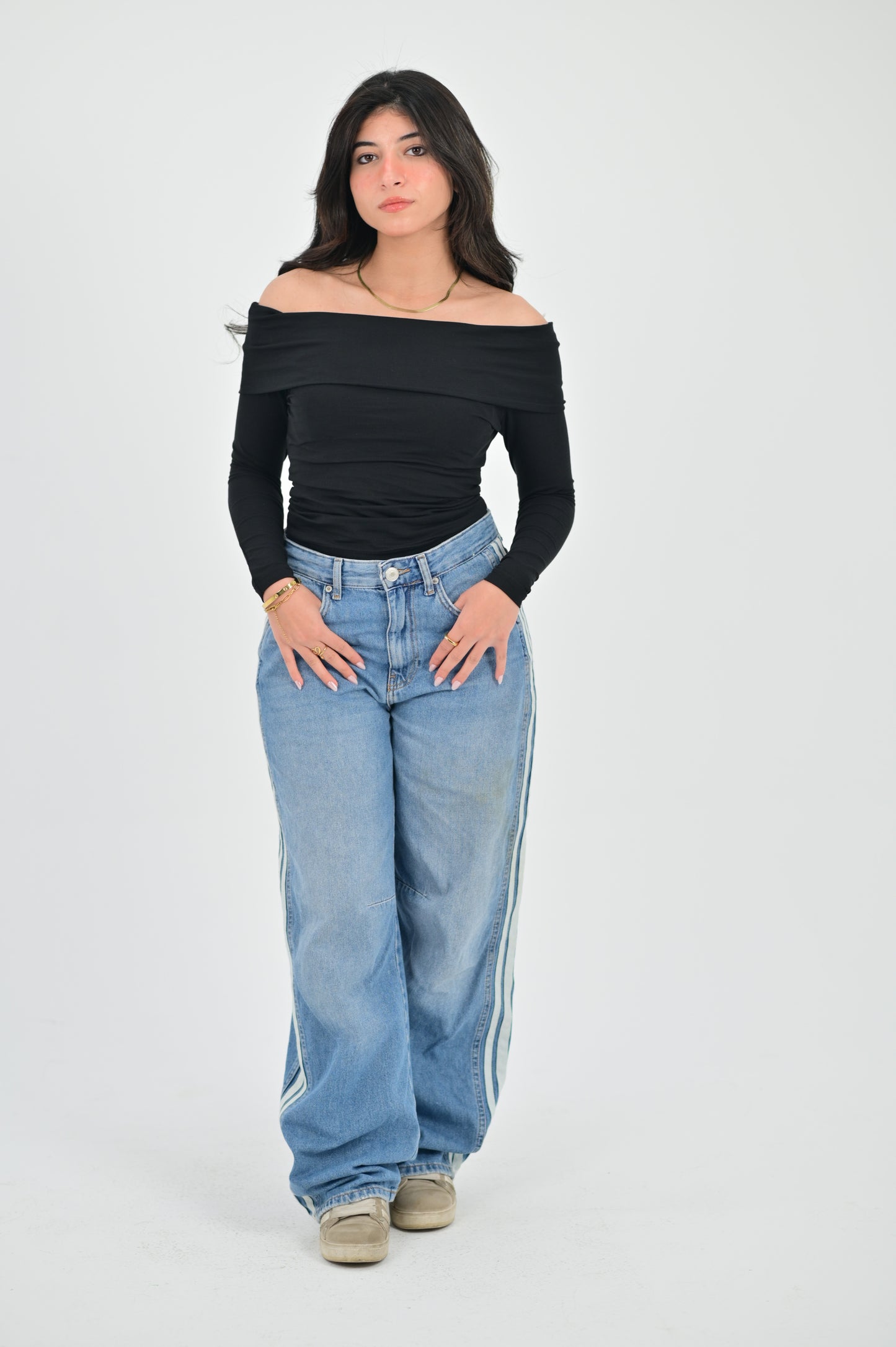 OFF SHOULDER LONG SLEEVE